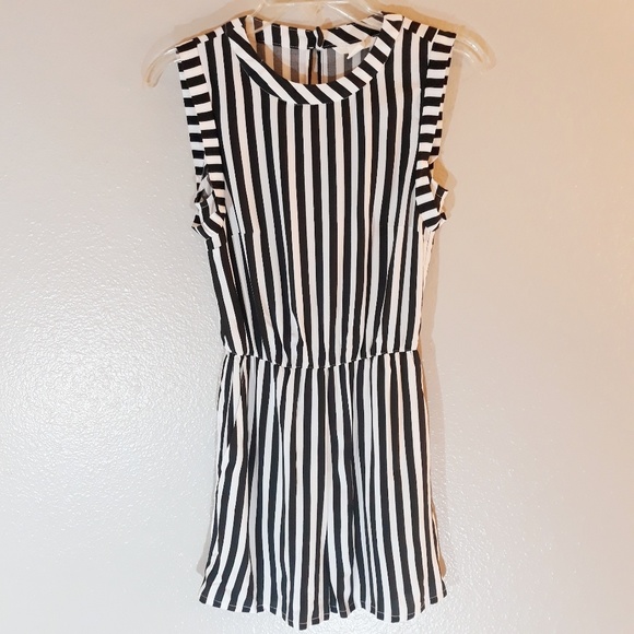 H&M Pants - H&M Sleeveless Romper